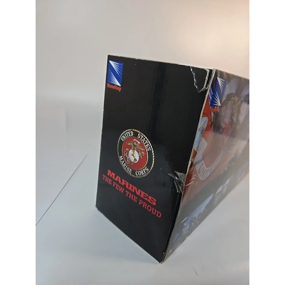US Marines Long Hauler Die Cast 1:32 Toy Semi Freightliner New-Ray Toys USMC NIB